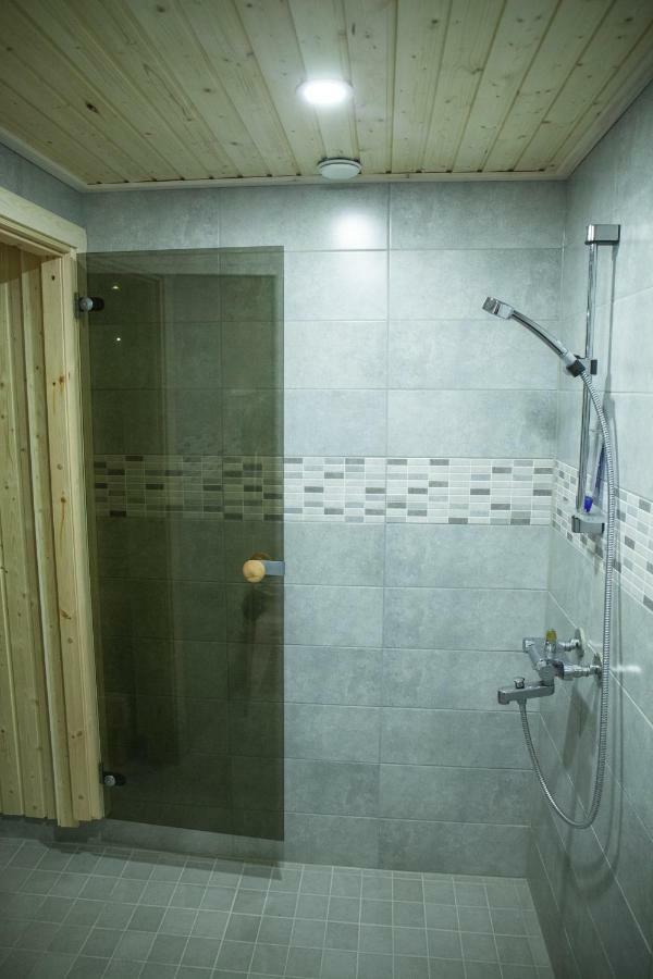 Lohi-Aslakin Lomamoekit Villa Utsjoki Luaran gambar