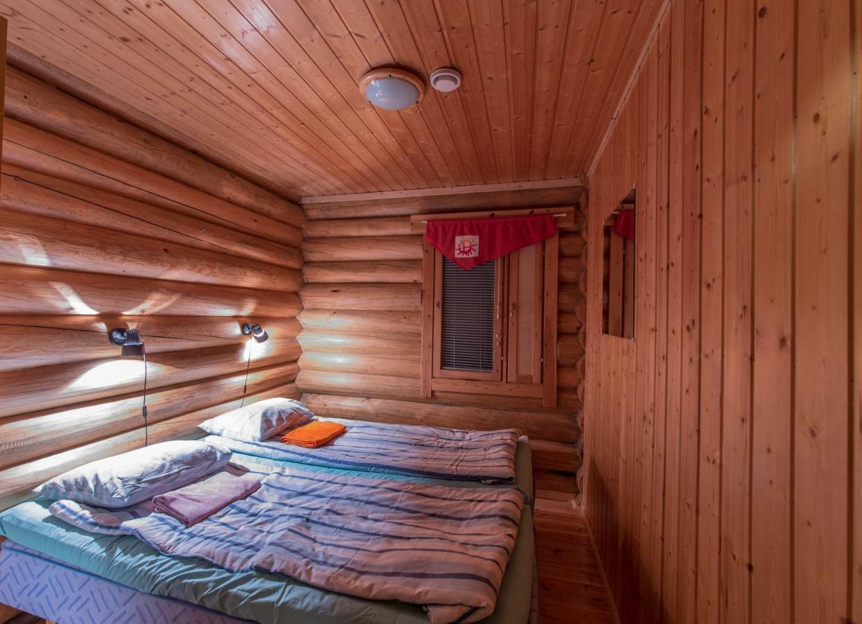 Lohi-Aslakin Lomamoekit Villa Utsjoki Luaran gambar